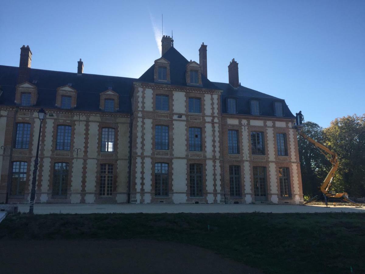 Exceptionnel Chateau Pres De Paris Abondant Bagian luar foto